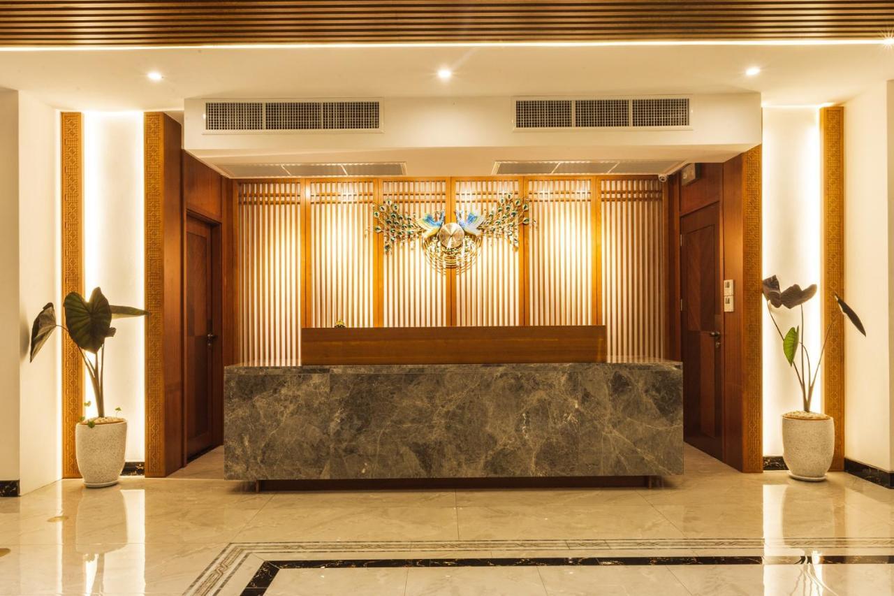 Thapae Twins Hotel チエンマイ エクステリア 写真