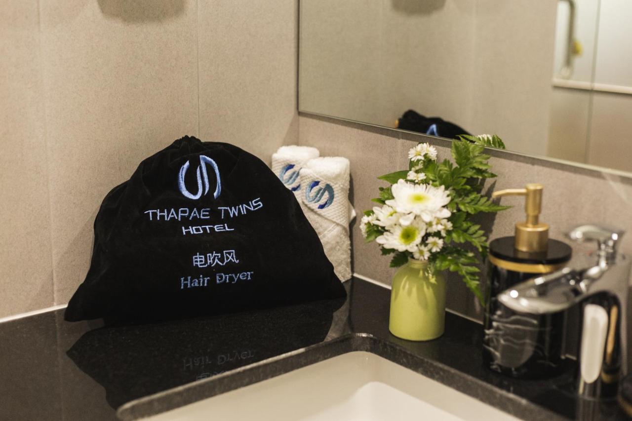 Thapae Twins Hotel チエンマイ エクステリア 写真